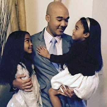 jesse-parker-with-family